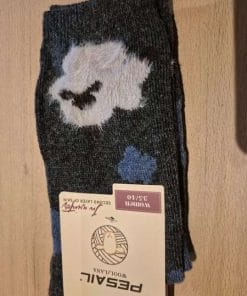 25902-8. Mørkegrå med får (1)