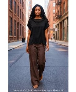 Fillis bluse fra Ofelia. Sort